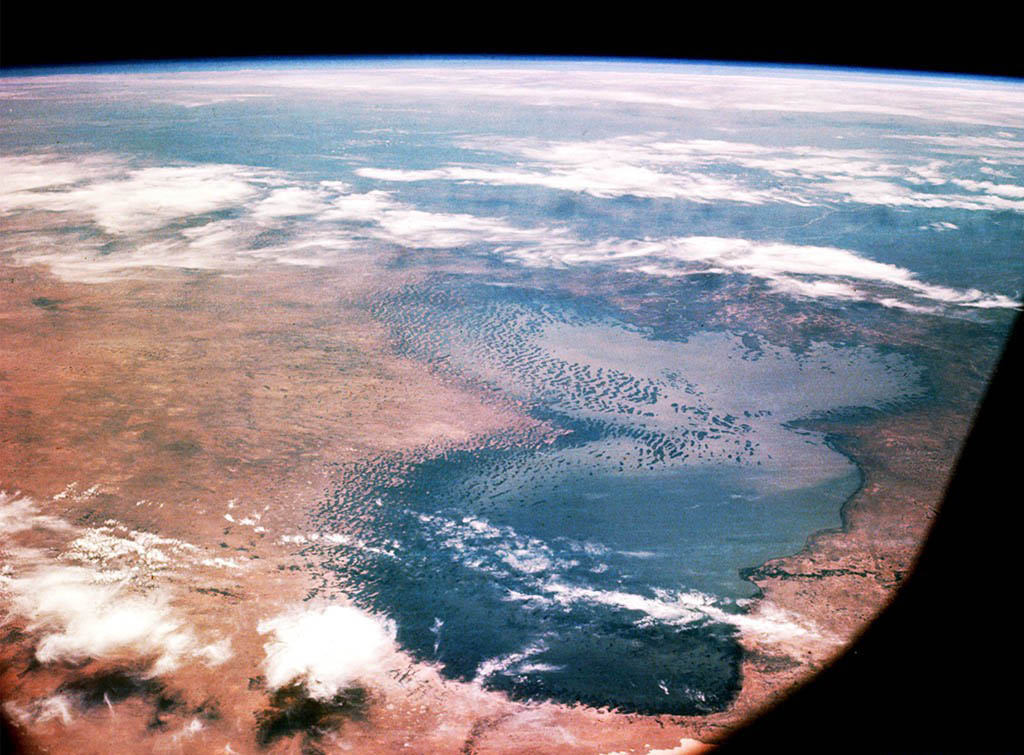 12earthsp20.jpg