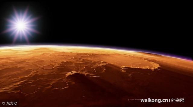探测器拍到火星沙尘暴推进时的景象，如末日降临般恐怖-2.jpg