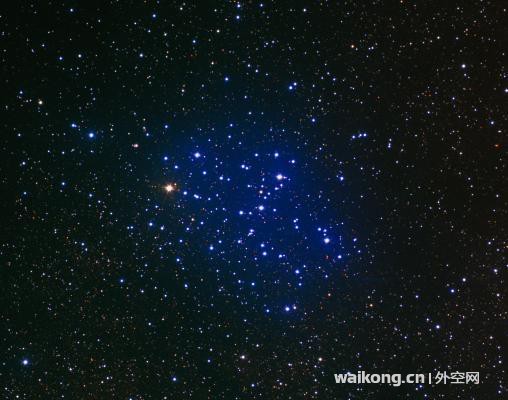 天文知识：开放星团和球状星团-5.jpg