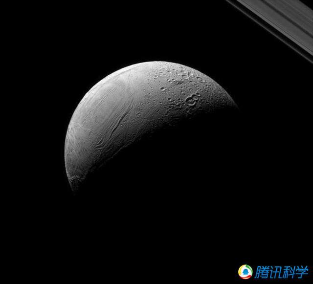 近期最佳太空图片：卡西尼拍摄土卫二高清照-1.jpg