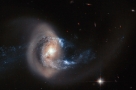 碰撞后的星系NGC 7714