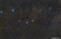 巴纳德228：豺狼座内的暗星云