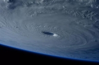 为什么飓风有眼睛？科学家们仍然不知道