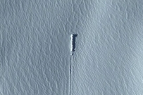 究竟是什么坠落在了南极冰原？