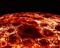 这是隐藏在木星云层下方的另一个地狱般的奇异世界